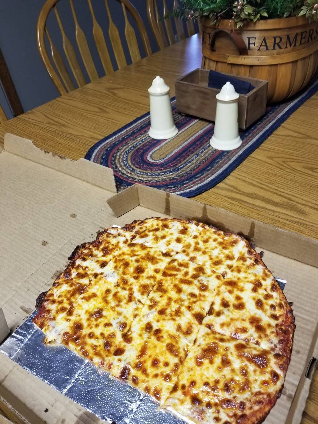 Kelliones Pizza | restaurant | 219 S Walnut St Suite 9, Cynthiana, KY 41031, USA | 8592982048 OR +1 859-298-2048