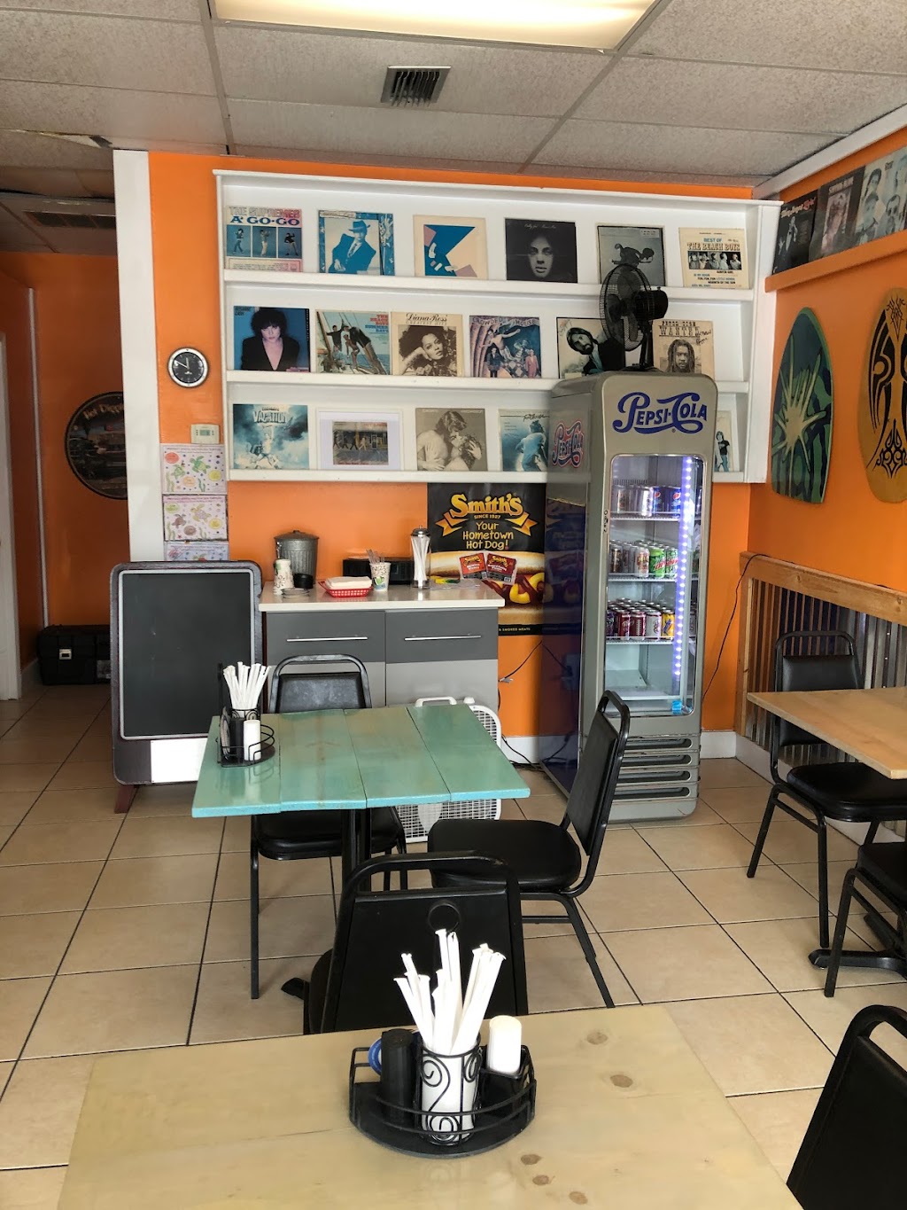 Hot Dawgs | restaurant | 3906 US-98 #2, Santa Rosa Beach, FL 32459, USA | 8507978932 OR +1 850-797-8932