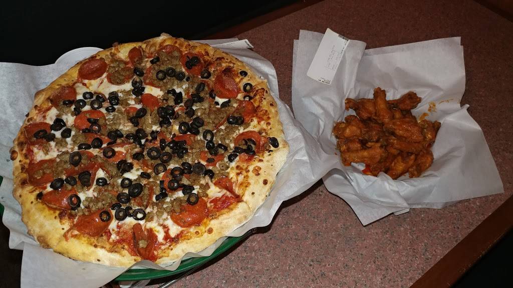 IL Primo Pizza & Wings | restaurant | 6340 5781 Lee Boulevard # 307, # 307, Lehigh Acres, FL 33971, USA | 2393444457 OR +1 239-344-4457