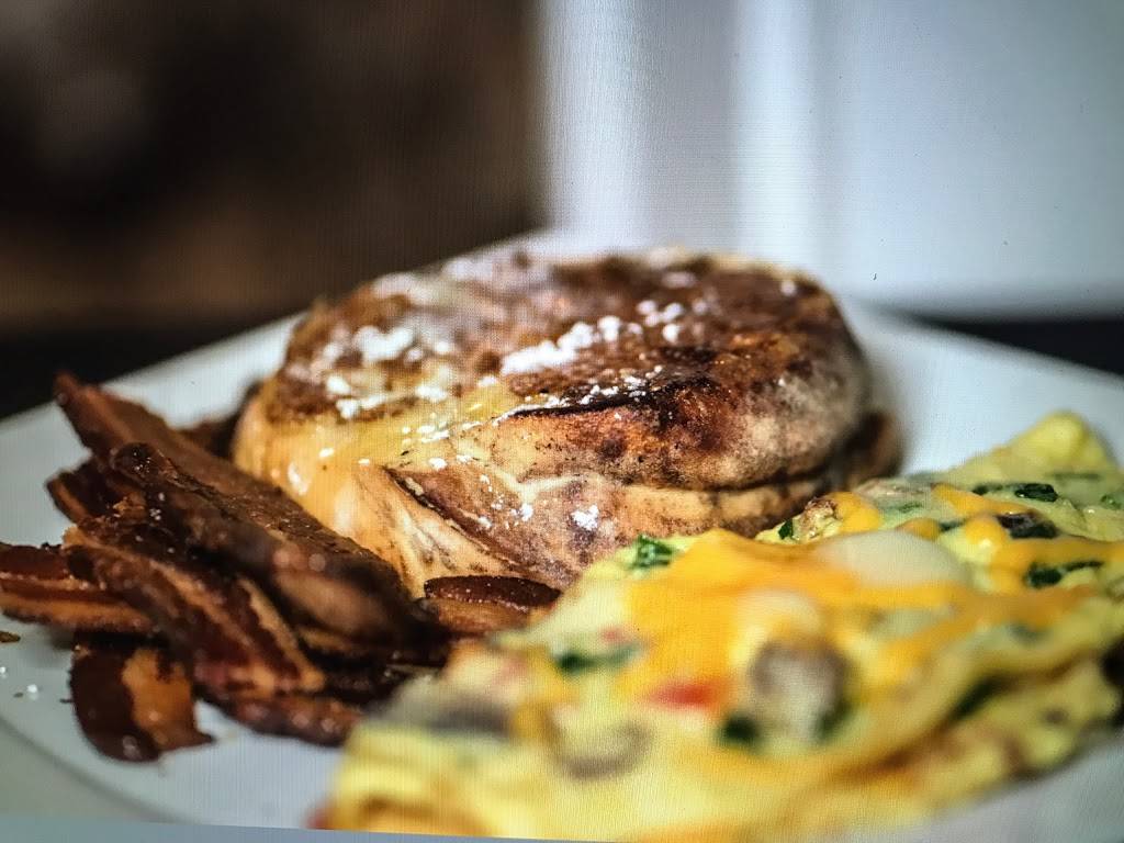 Citico’s Restaurant At WindRiver | restaurant | 2698 Oakum Ct, Lenoir City, TN 37772, USA | 8659860009 OR +1 865-986-0009