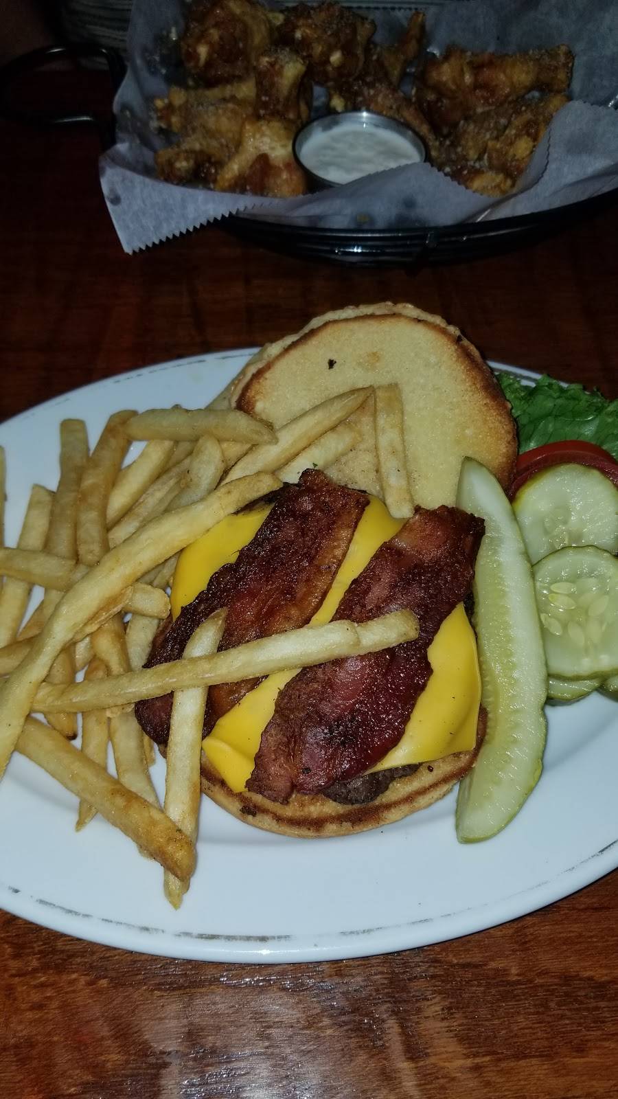 Cherry Street Restaurant & Bar | restaurant | 57 S Cherry St, Galesburg, IL 61401, USA | 3093444480 OR +1 309-344-4480