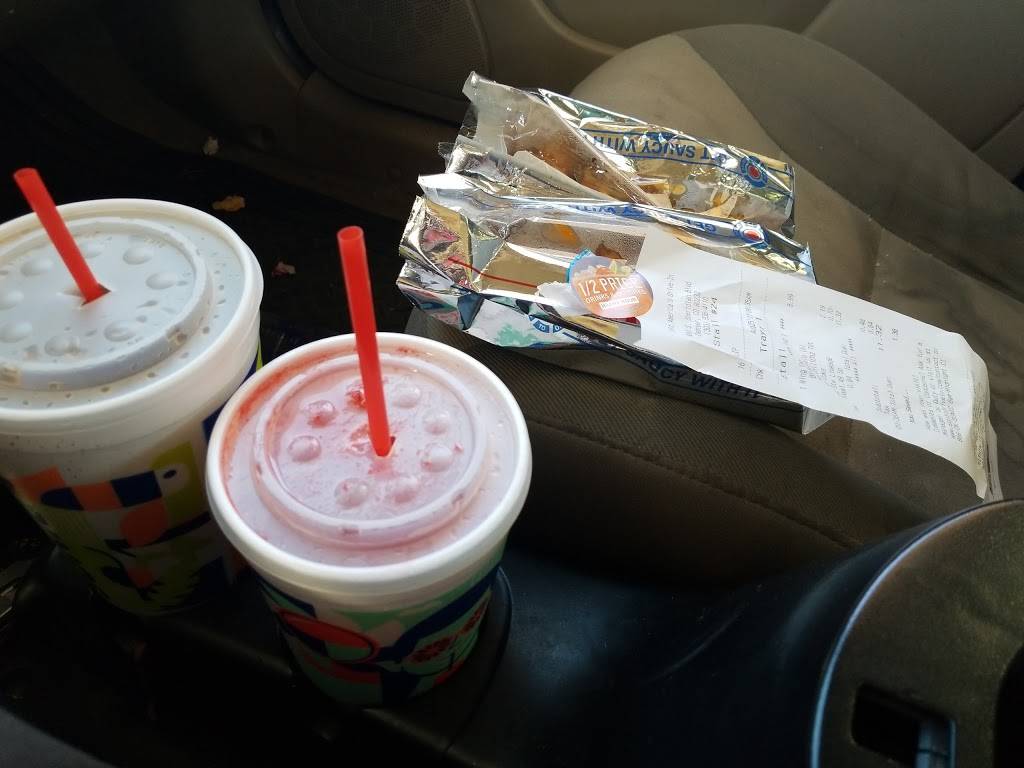 Sonic Drive-In | restaurant | 1300 S Sheridan Blvd, Denver, CO 80232, USA | 3039364110 OR +1 303-936-4110