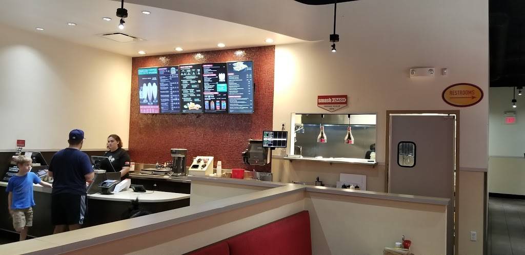 Smashburger | restaurant | 3737 Murphy Canyon Rd, San Diego, CA 92123, USA | 8582566565 OR +1 858-256-6565