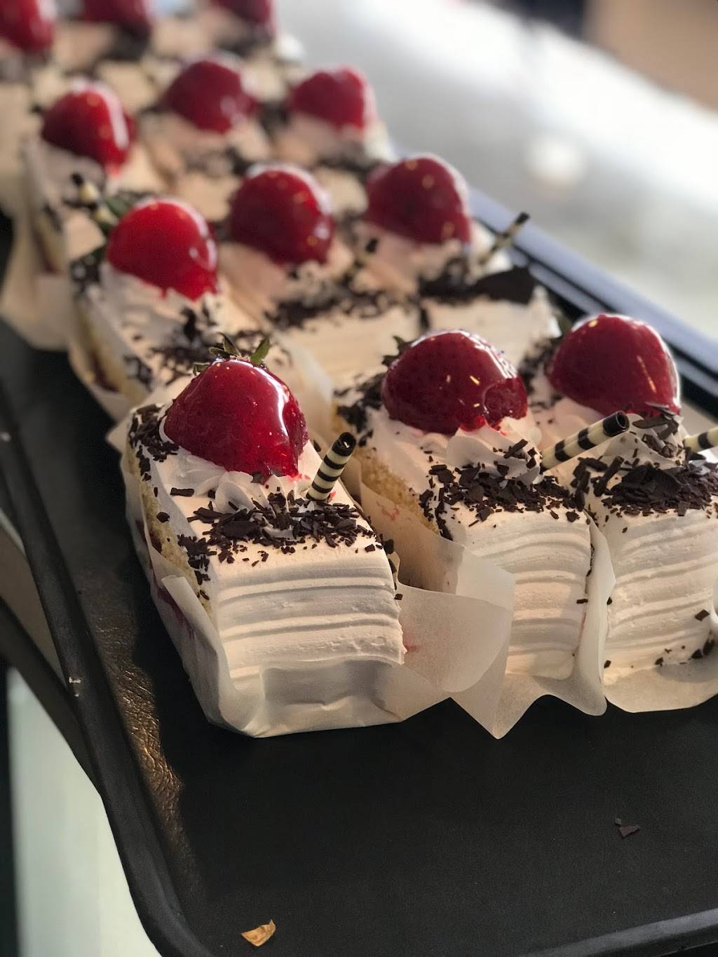 Deli St Charlotte | cafe | 2801 Central Ave, Charlotte, NC 28205, USA | 9808196132 OR +1 980-819-6132