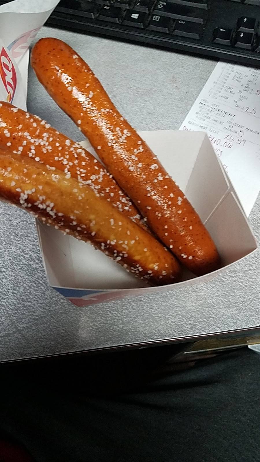 Dairy Queen Grill & Chill | restaurant | 700 Highlander Point Dr, Floyds Knobs, IN 47119, USA | 8129239551 OR +1 812-923-9551