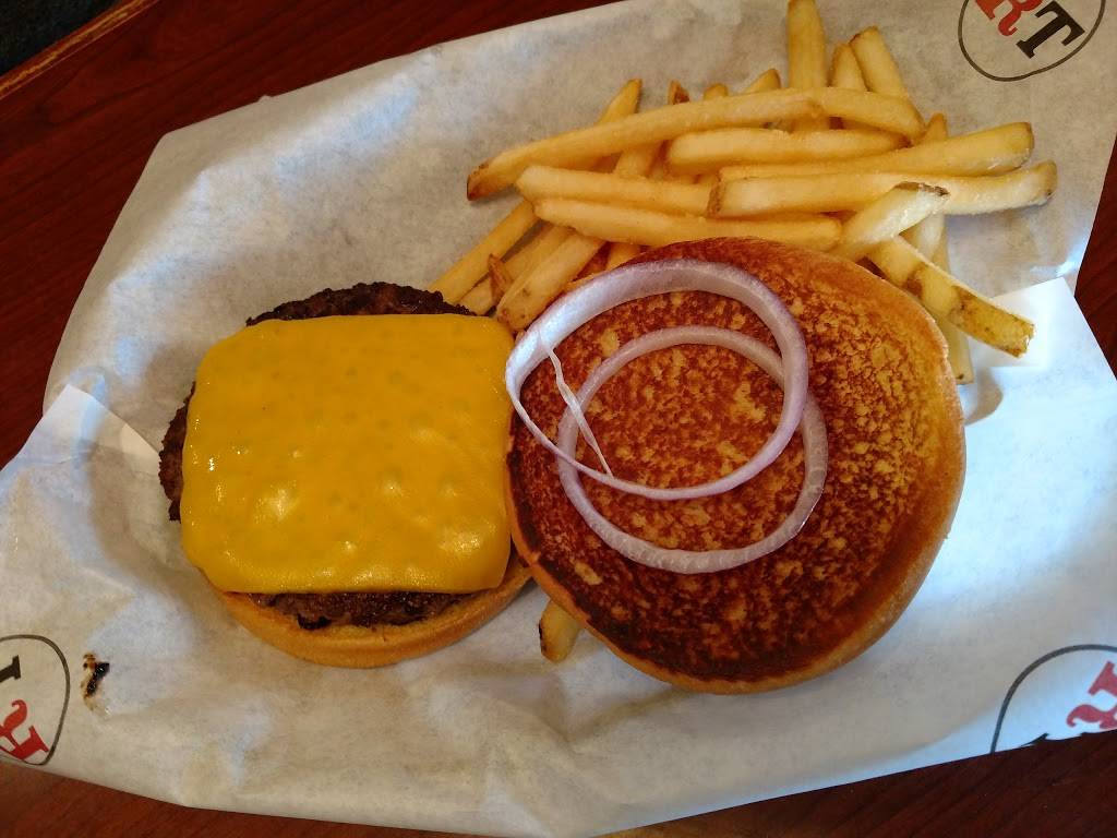 Ruby Tuesday | restaurant | 2675 Highwood Blvd, Smyrna, TN 37167, USA | 6152201328 OR +1 615-220-1328