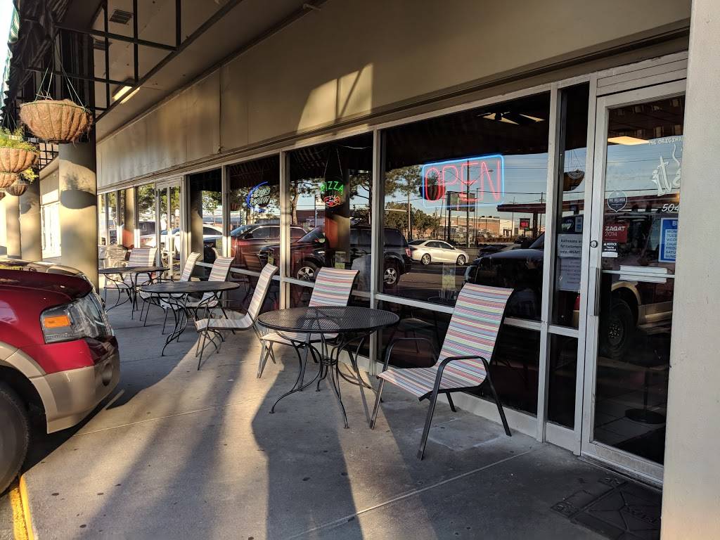 Italian Pie | restaurant | 5650 Jefferson Hwy, New Orleans, LA 70123, USA | 5047343333 OR +1 504-734-3333