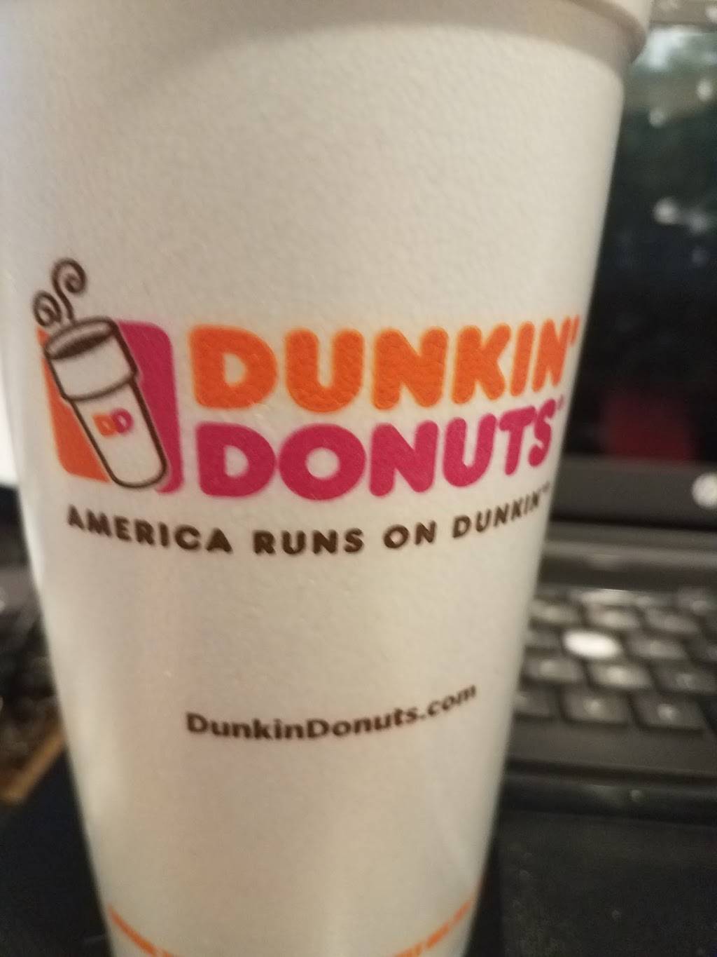 Dunkin | bakery | 405 W Main St, Batavia, NY 14020, USA | 5854831454 OR +1 585-483-1454