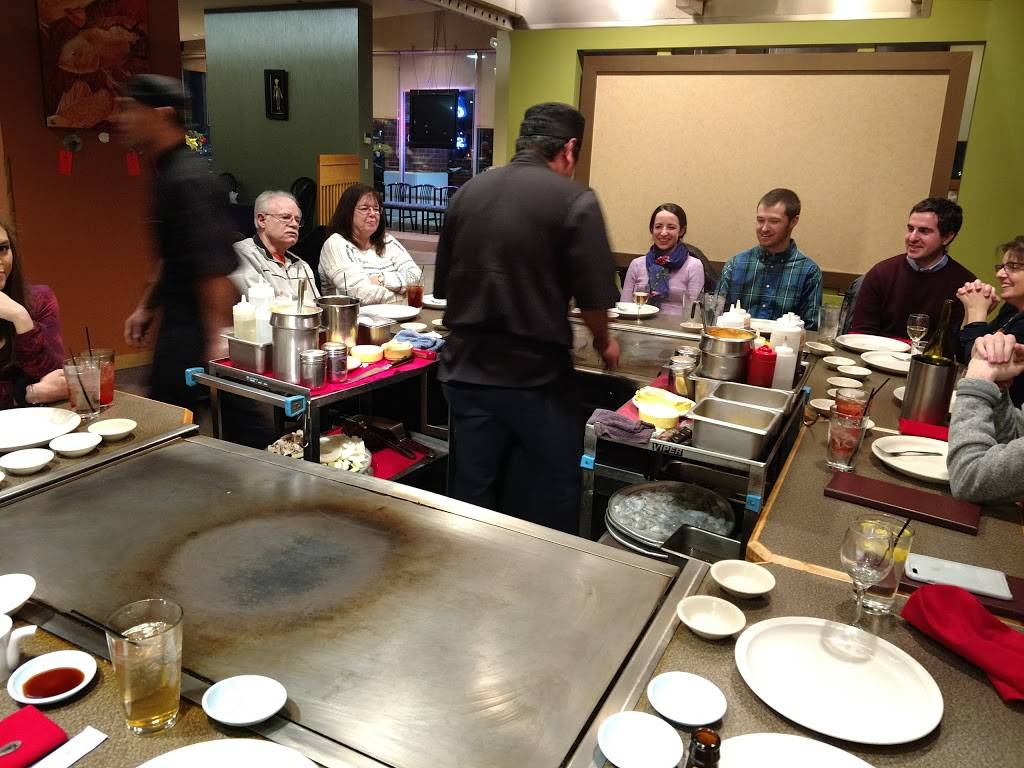 Akira Sushi and Hibachi | restaurant | 6025 Kruse Dr, Solon, OH 44139, USA | 4403496850 OR +1 440-349-6850