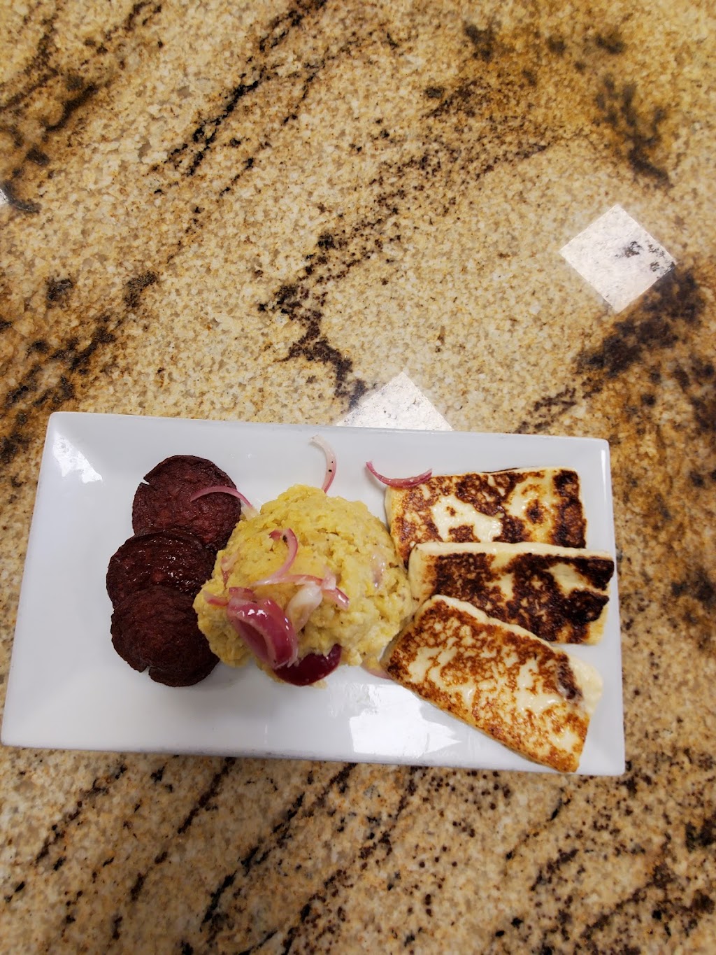 Congers Best Pizzeria | restaurant | 285 NY-303, Congers, NY 10920, USA | 8457674222 OR +1 845-767-4222