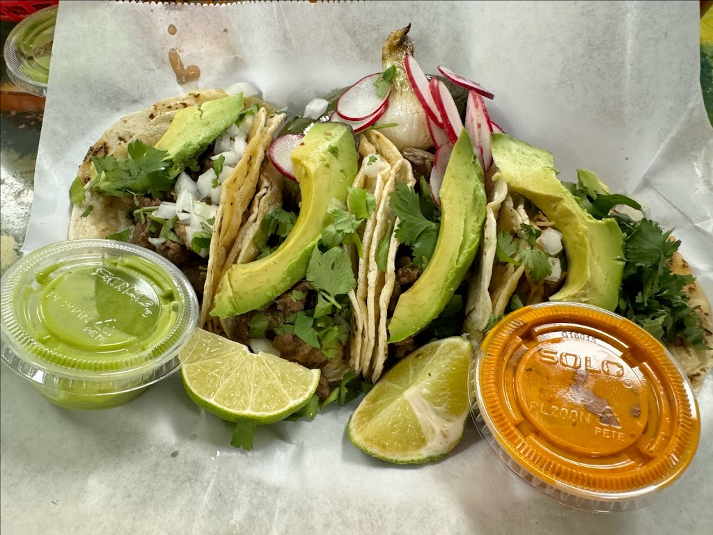 Adrianas Mini Market & Taqueria | restaurant | 2645 County Dr S, Petersburg, VA 23803, USA | 8047334275 OR +1 804-733-4275
