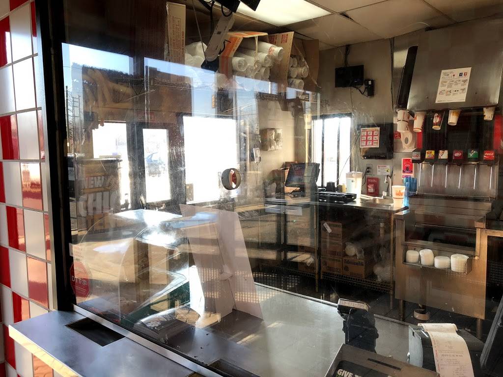 Burger King | restaurant | 3200 W Davison St, Detroit, MI 48238, USA | 3138695063 OR +1 313-869-5063