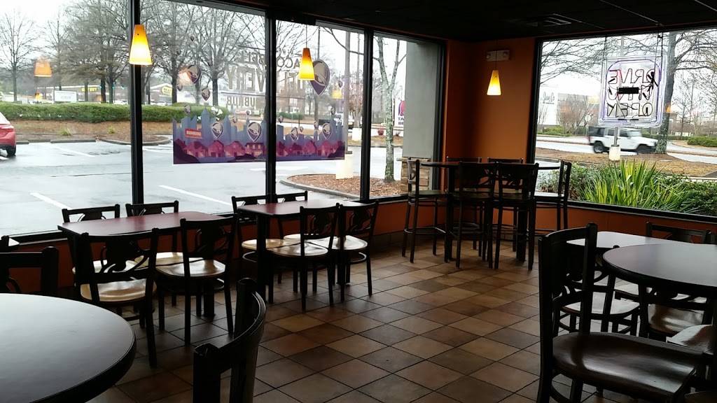 Taco Bell | meal takeaway | 10850 Haynes Bridge Rd, Alpharetta, GA 30022, USA | 7707511160 OR +1 770-751-1160