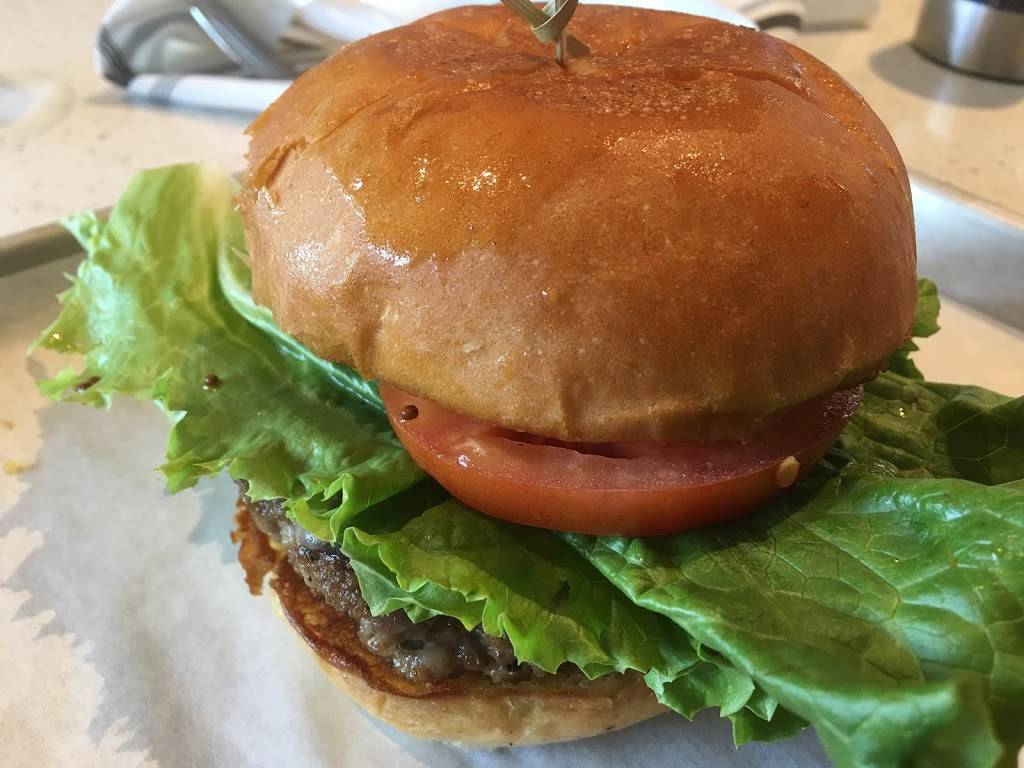 Genesis Kitchen + Drinks | restaurant | 4242 Campus Point Ct, San Diego, CA 92121, USA | 8582307001 OR +1 858-230-7001