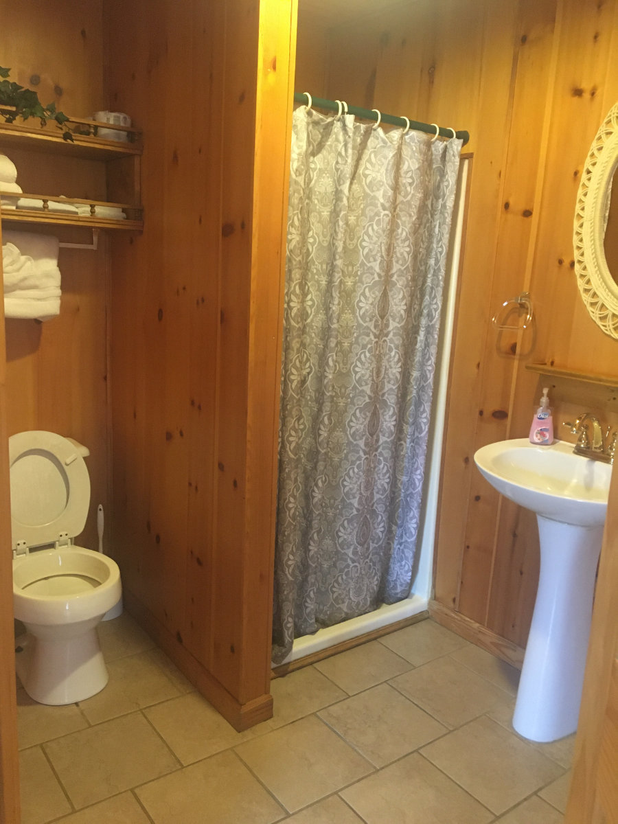 Lago Linda Hideaway | restaurant | 950 Blacks Ridge Rd, Beattyville, KY 41311, USA | 6064642876 OR +1 606-464-2876