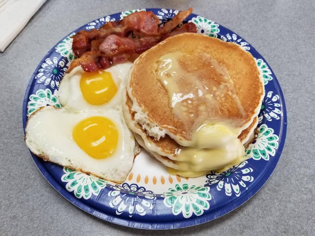 Peters Grill | restaurant | 519 E Gude Dr, Rockville, MD 20850, USA | 3014241111 OR +1 301-424-1111