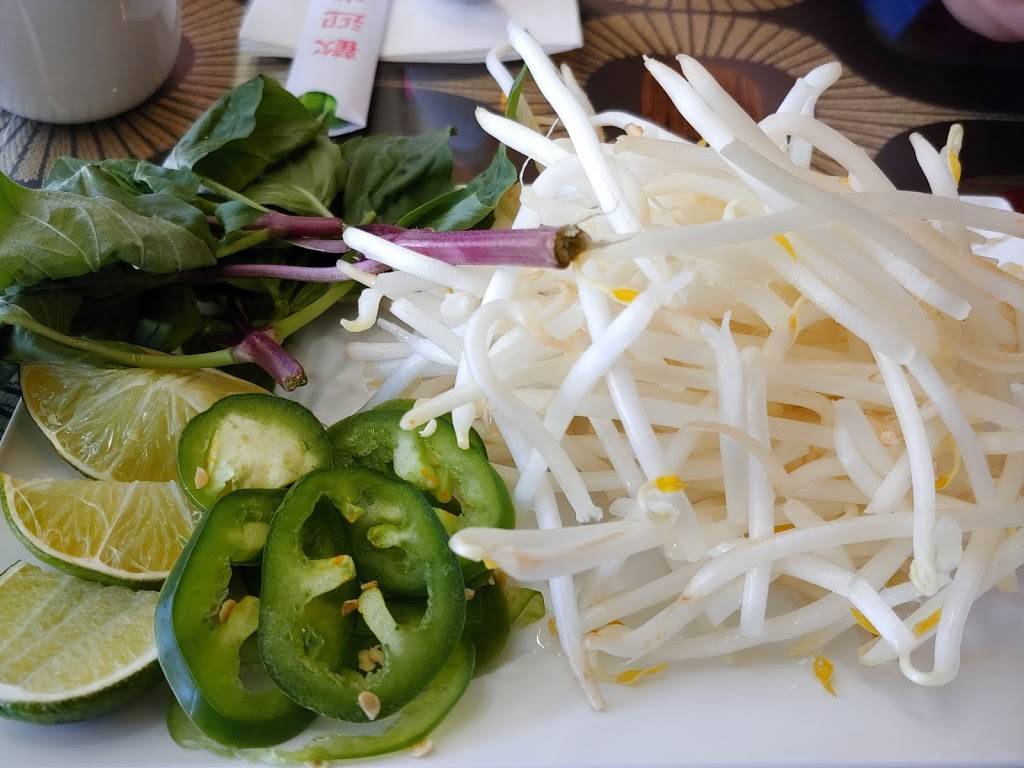 Bamboo Tree Pho & Sandwich, Inc. | restaurant | Convention Center, 3815 196th St SW Suite 102, Lynnwood, WA 98036, USA | 4259964098 OR +1 425-996-4098