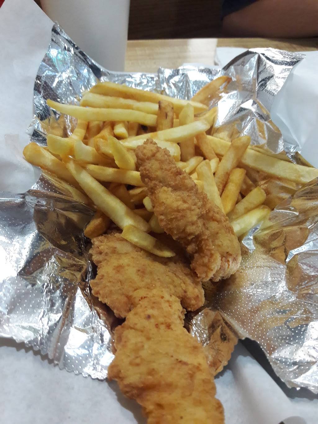 Geos Gyros | meal takeaway | 7090 W 79th St, Burbank, IL 60459, USA | 7084303333 OR +1 708-430-3333