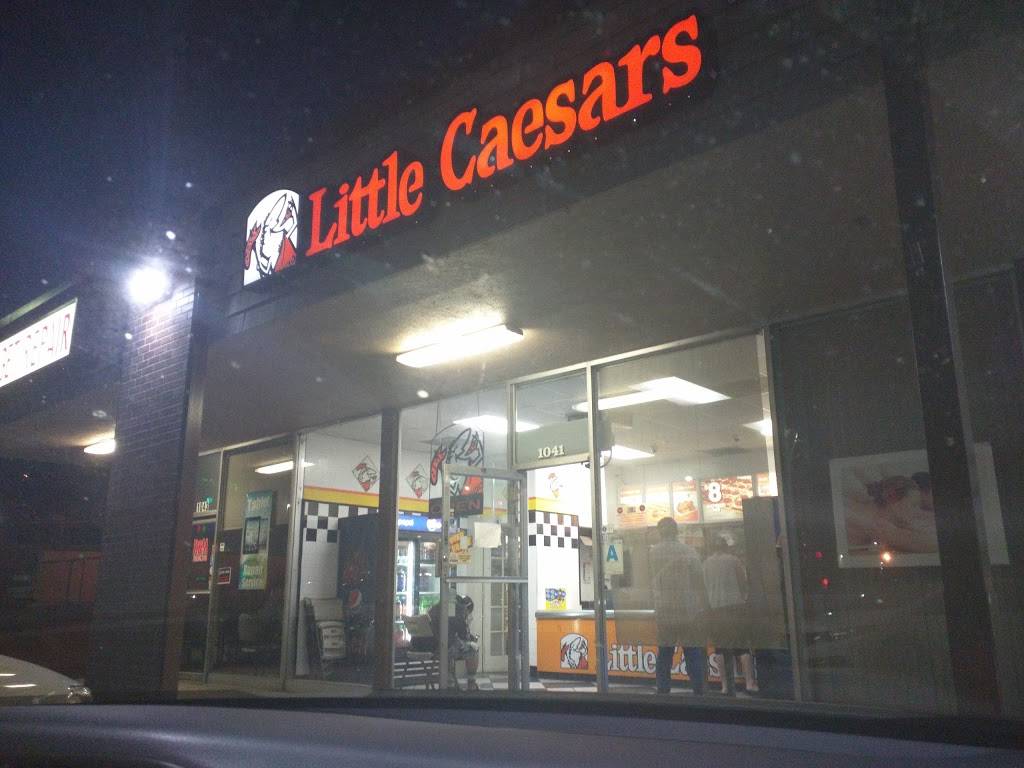 Little Caesars Pizza | meal takeaway | 1041 E Vista Way, Vista, CA 92084, USA | 7609412880 OR +1 760-941-2880
