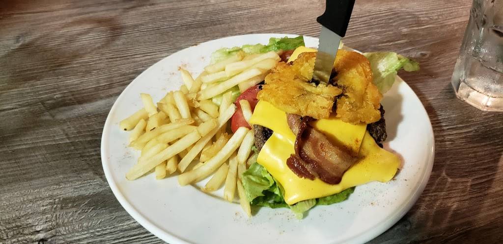 Rico´s Steak & Grill | restaurant | 18509 S Dixie Hwy, Cutler Bay, FL 33157, USA | 7867327749 OR +1 786-732-7749