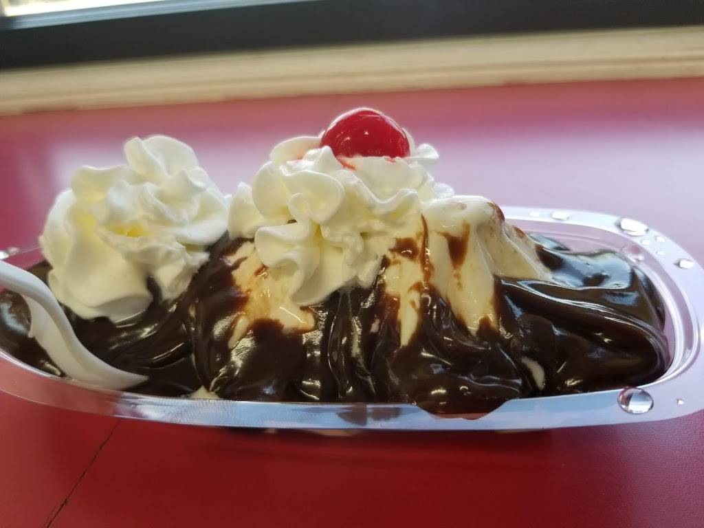 Twin Kiss | restaurant | 6337, 6500 Marvin Ave, Sykesville, MD 21784, USA | 4107956386 OR +1 410-795-6386