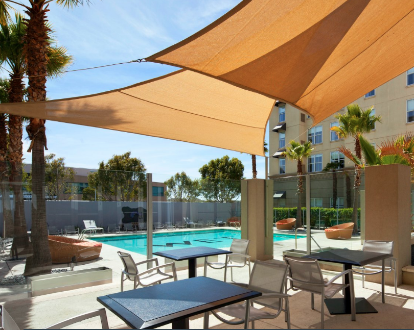 PLUS Cafe | restaurant | 8200 Gateway Blvd, Newark, CA 94560, USA | 5107943025 OR +1 510-794-3025