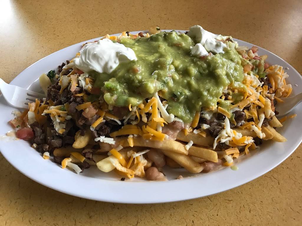 Douglas Drive-In Restaurant | restaurant | 11325 Washington Blvd, Whittier, CA 90606, USA | 5626997484 OR +1 562-699-7484