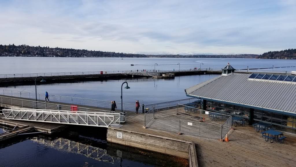 Ivars Seafood Bar | restaurant | 1201 Lake Washington Blvd N, Renton, WA 98055, USA | 4252262122 OR +1 425-226-2122