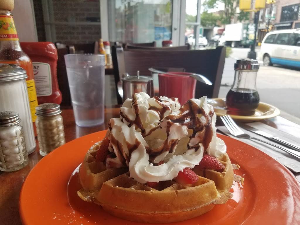 Tastys Diner | meal takeaway | 3304 Ditmars Blvd # 1, Astoria, NY 11105, USA | 7187778830 OR +1 718-777-8830