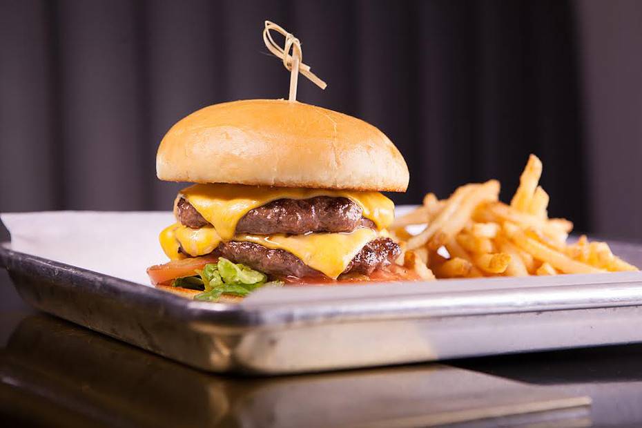 Goodwood Tavern | restaurant | 7330 E Stetson Dr, Scottsdale, AZ 85251, USA | 4809902388 OR +1 480-990-2388