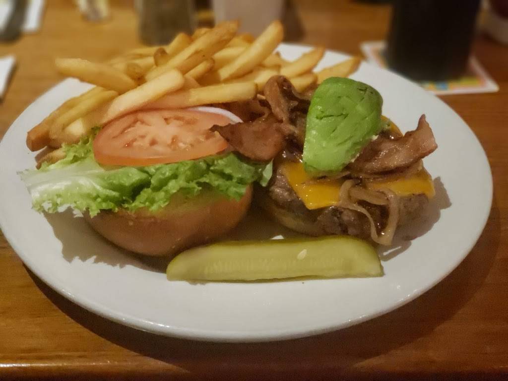 Moylans Brewing Company | restaurant | 15 Rowland Way, Novato, CA 94945, USA | 4158984677 OR +1 415-898-4677