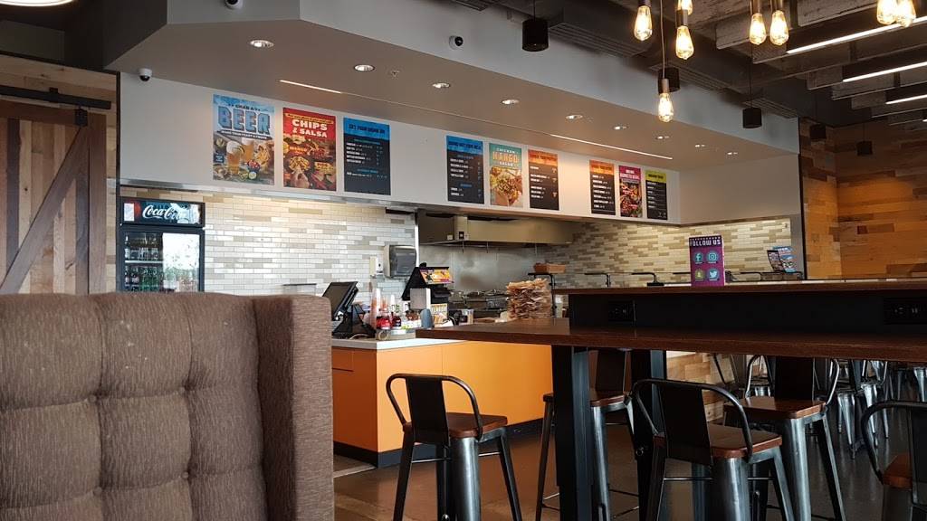 QDOBA Mexican Eats | restaurant | 955 New Memphis Ct #103, Castle Rock, CO 80108, USA | 3036630221 OR +1 303-663-0221