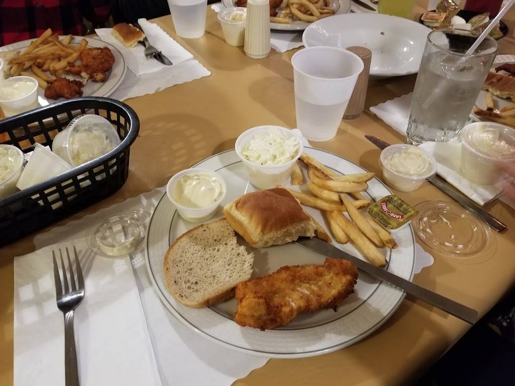 Cliffords Supper Club | restaurant | 10418 W Forest Home Ave, Hales Corners, WI 53130, USA | 4144256226 OR +1 414-425-6226