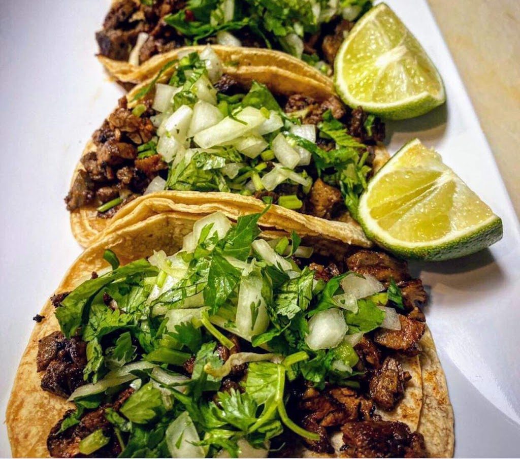 EL GALLO MIXED FOOD | restaurant | 10675 Atlantic Blvd, Jacksonville, FL 32225, USA | 9042506894 OR +1 904-250-6894