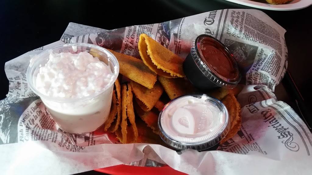 Blue Water Inn | restaurant | 6584 Main St, Caseville, MI 48725, USA | 9898563400 OR +1 989-856-3400