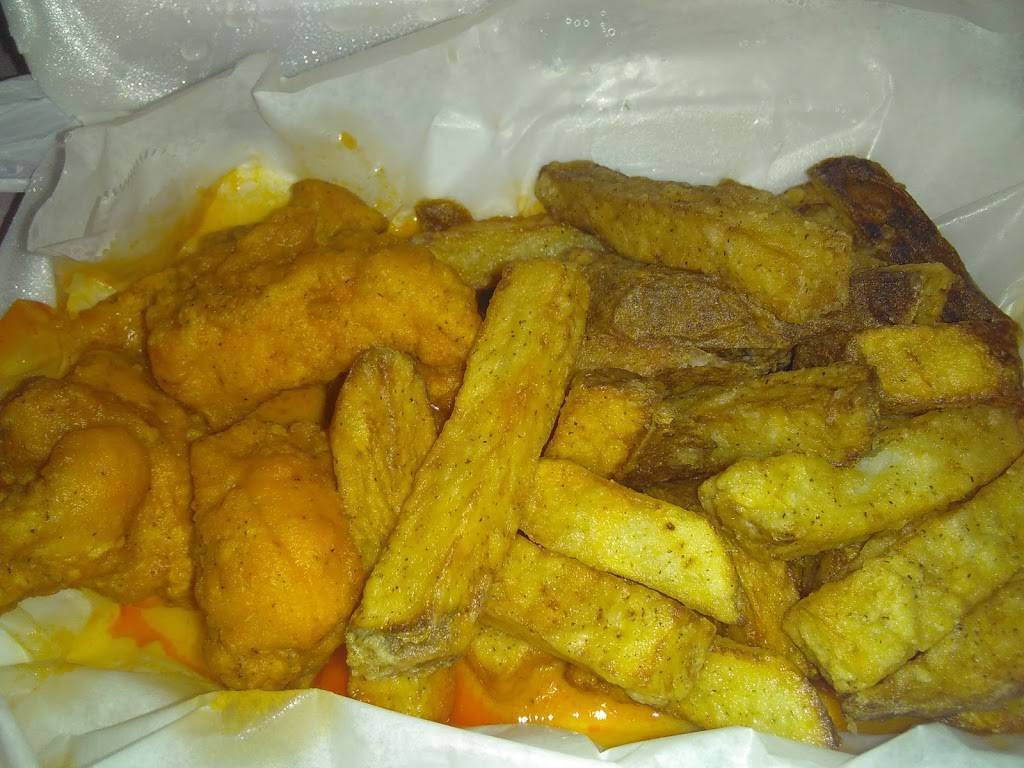 Wing Station | restaurant | 2119 Crums Ln, Louisville, KY 40216, USA | 5026180288 OR +1 502-618-0288