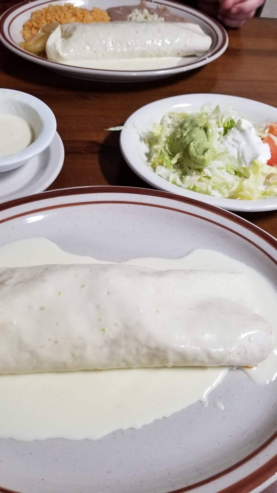 Los Rancheros | restaurant | 2101 TN-96, Burns, TN 37029, USA | 6153267038 OR +1 615-326-7038