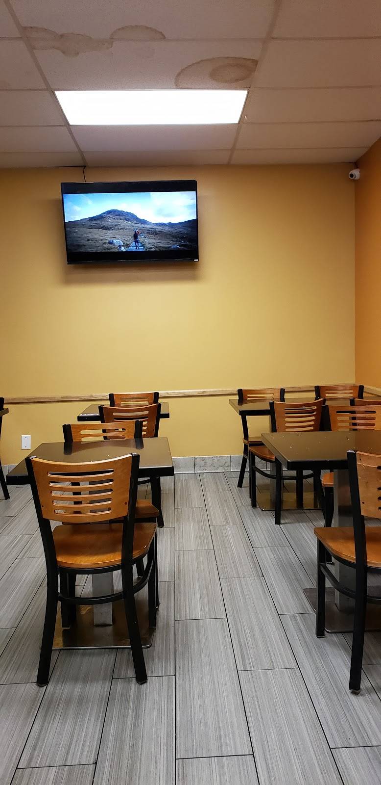 Juan Pollo | restaurant | 6600 E Olympic Blvd, East Los Angeles, CA 90022, USA | 3235970391 OR +1 323-597-0391