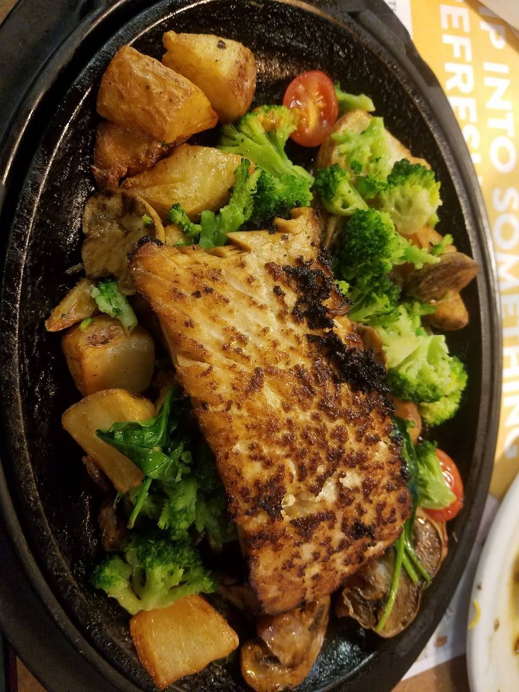 Dennys | restaurant | 487 Saw Mill Rd, West Haven, CT 06516, USA | 2039321421 OR +1 203-932-1421