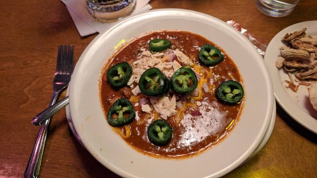 Texas Roadhouse | restaurant | 2856 Patriots Ln, Naperville, IL 60563, USA | 6307780960 OR +1 630-778-0960