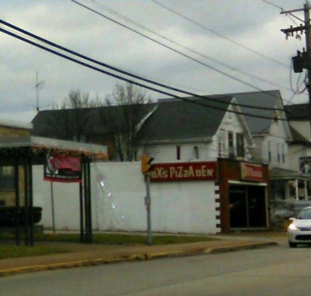 Foxs Pizza Den | restaurant | 819 Broad Ave, Belle Vernon, PA 15012, USA | 7249294121 OR +1 724-929-4121