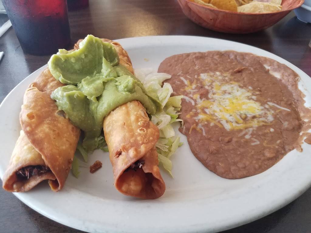 Delgados Restaurant | restaurant | 517 E Main St, San Jacinto, CA 92583, USA | 9514878343 OR +1 951-487-8343