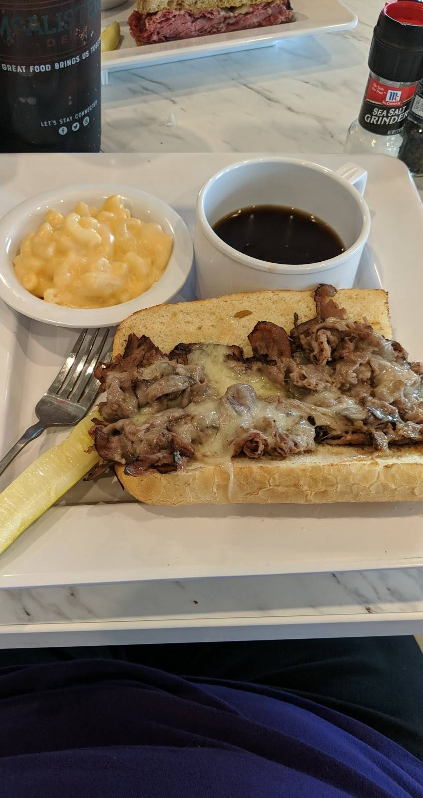 McAlisters Deli | restaurant | 2701 Gale Village Dr, Galesburg, IL 61401, USA | 3093156022 OR +1 309-315-6022