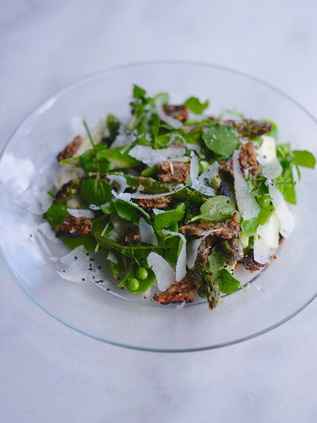 Henrys | restaurant | 2600 Durant Ave, Berkeley, CA 94704, USA | 5108094132 OR +1 510-809-4132