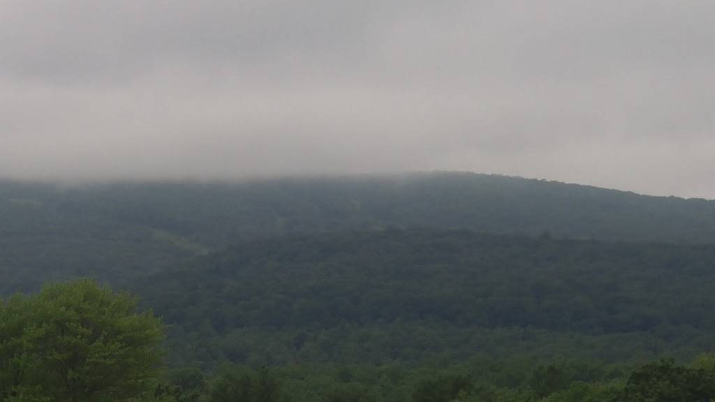 Ledges Golf Club | restaurant | 18 Mulligan Dr, South Hadley, MA 01075, USA | 4135322307 OR +1 413-532-2307