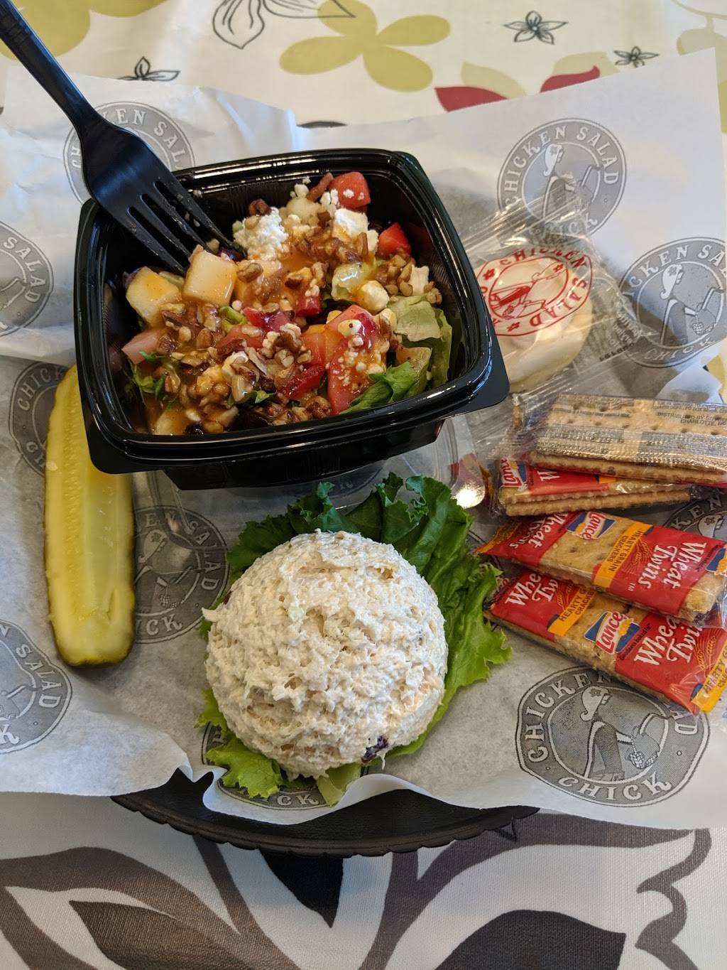 Chicken Salad Chick | restaurant | 1345 Opelika Rd A, Auburn, AL 36830, USA | 3344599752 OR +1 334-459-9752