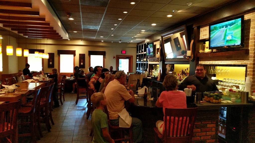 Carrabbas Italian Grill | restaurant | 2700 Chapel Hill Rd, Douglasville, GA 30135, USA | 7709470330 OR +1 770-947-0330