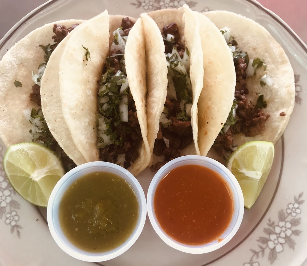 El Sazon de Nachito | restaurant | 106 Rio Bravo Blvd SE, Albuquerque, NM 87105, USA | 5052675872 OR +1 505-267-5872