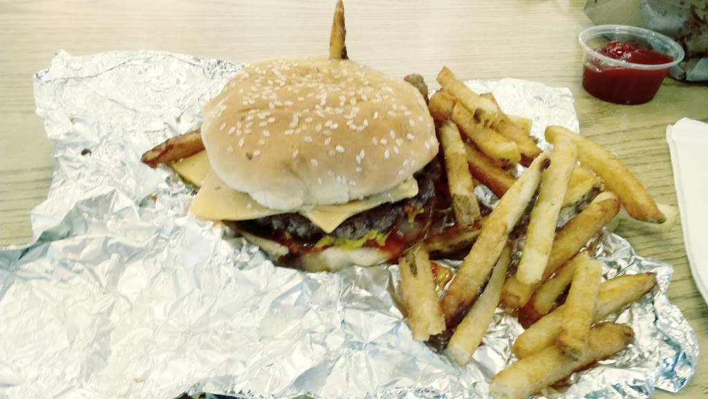 Five Guys | meal takeaway | 13249 City Square Dr, Jacksonville, FL 32218, USA | 9047519711 OR +1 904-751-9711
