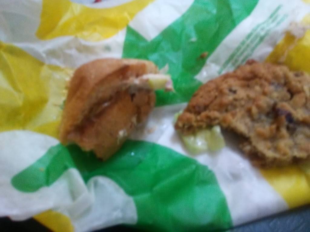 Subway Restaurants | restaurant | 75 W. North Avenue, Ste. 100, Lind North Plaza, Northlake, IL 60164, USA | 7085621300 OR +1 708-562-1300